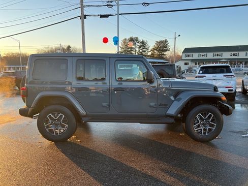 New 2026 Jeep Wrangler Sahara image 8