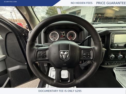 Used 2016 RAM 2500 Tradesman w/ Chrome Appearance Group AWD/4WD image 16