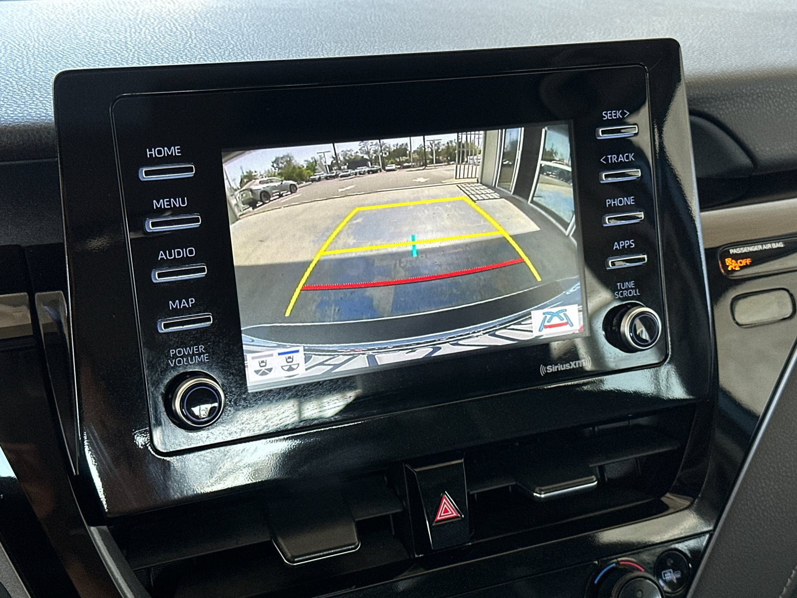 Used 2024 Toyota Camry SE w/ Cold Weather Package FWD image 16