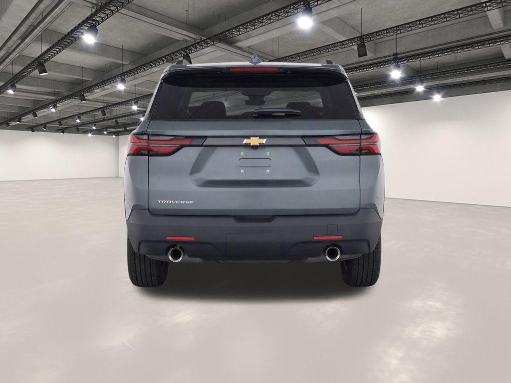 Used 2023 Chevrolet Traverse LT FWD image 7