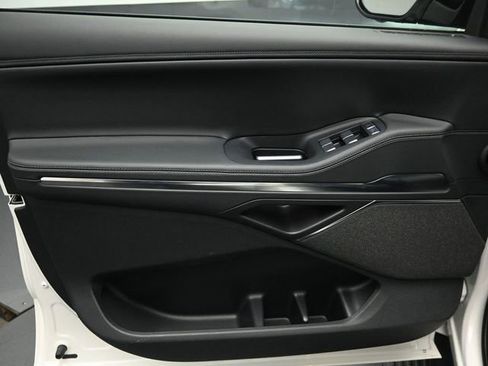 Used 2025 Lincoln Navigator L Reserve w/ Jet Appearance Package image 20