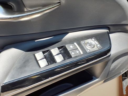 Used 2023 Lexus ES 350 F Sport w/ Accessory Package (Z2) FWD image 20