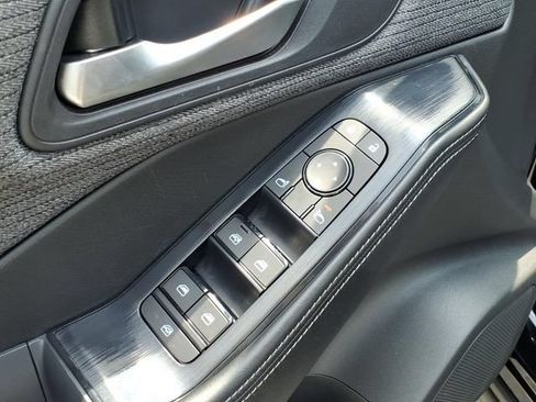 Certified 2023 Nissan Rogue SV AWD/4WD image 18