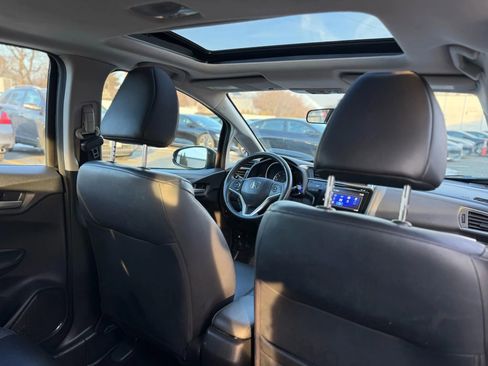 Used 2015 Honda Fit EX image 19