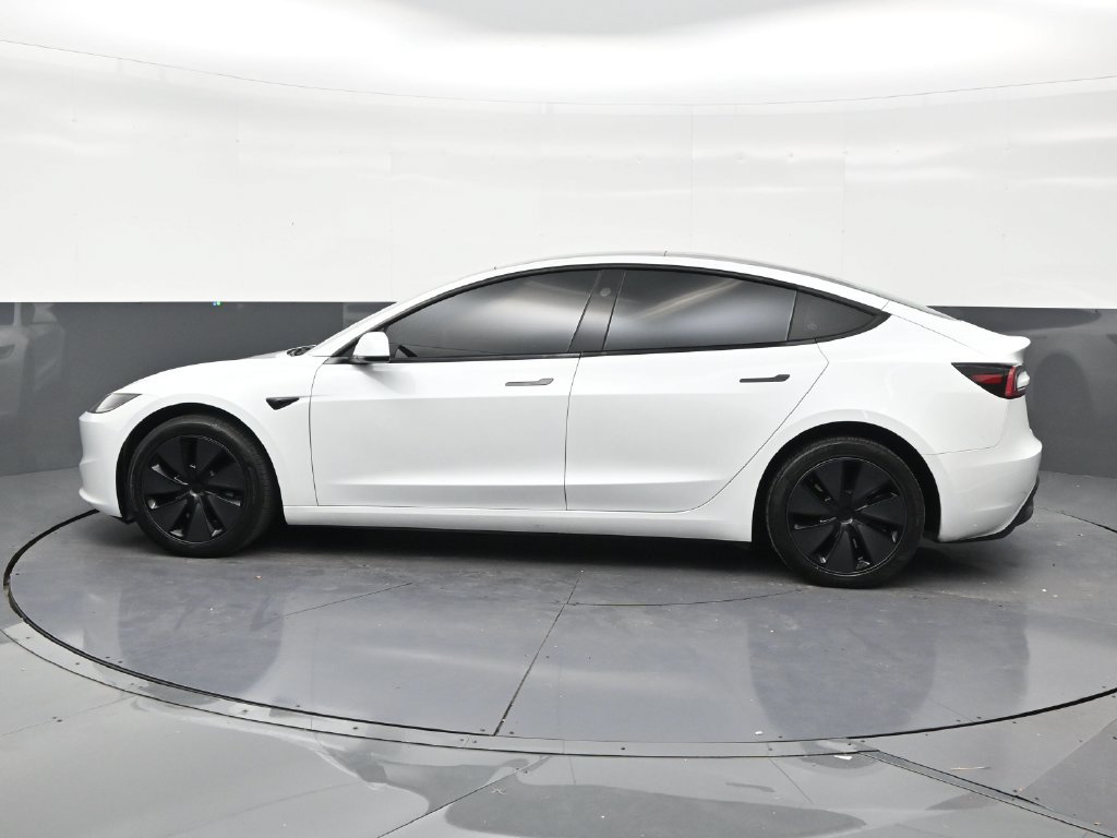 Used 2025 Tesla Model 3 Long Range RWD image 2