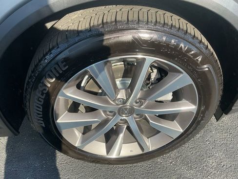 Certified 2025 Acura MDX w/ Technology Package image 23