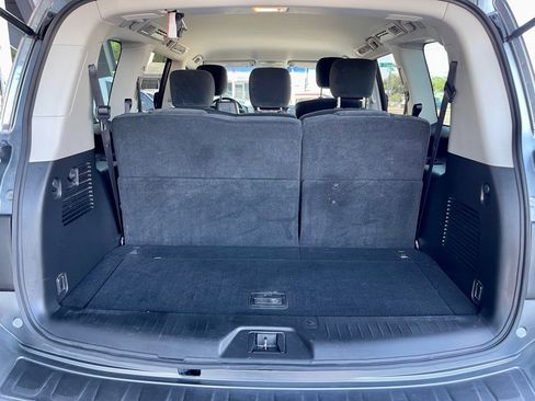 Used 2017 Nissan Armada SV w/ Interior Lighting Package image 20