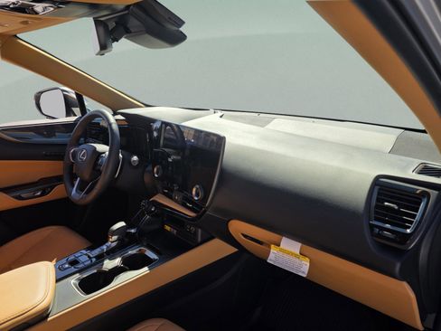 Used 2026 Lexus NX 350 AWD w/ Accessory Package (2T) image 26