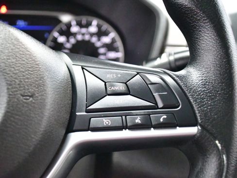 Used 2025 Nissan Altima 2.5 SV FWD image 22