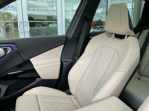 Used 2026 BMW X3 xDrive30i w/ Premium Package AWD/4WD image 27
