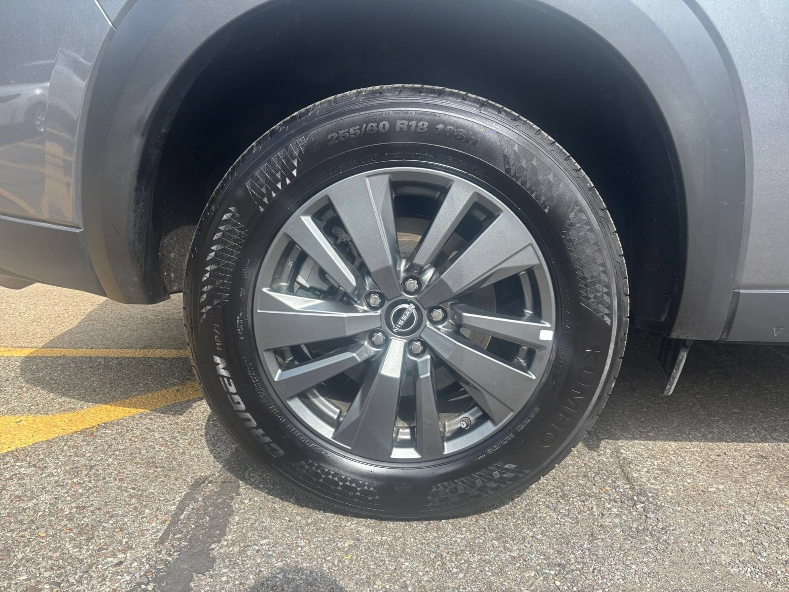 Used 2026 Nissan Pathfinder SV AWD/4WD image 32