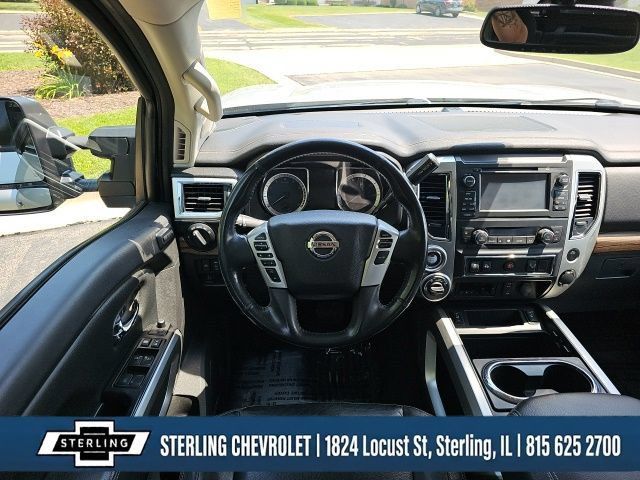 Used 2017 Nissan Titan SL w/ SL Towing Convenience Package AWD/4WD image 28