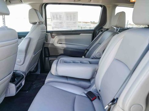 Certified 2023 Honda Odyssey Touring image 21