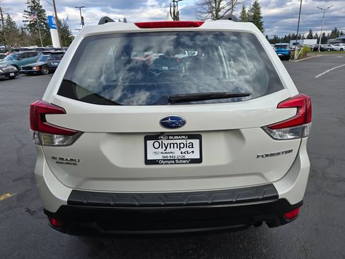 Used 2022 Subaru Forester w/ Popular Package #2 AWD/4WD image 5