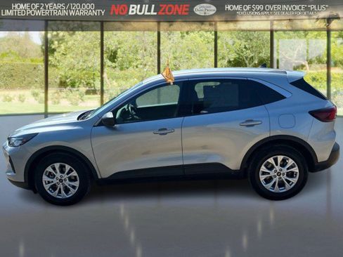 Certified 2024 Ford Escape Active w/ Cold Weather Package FWD image 2