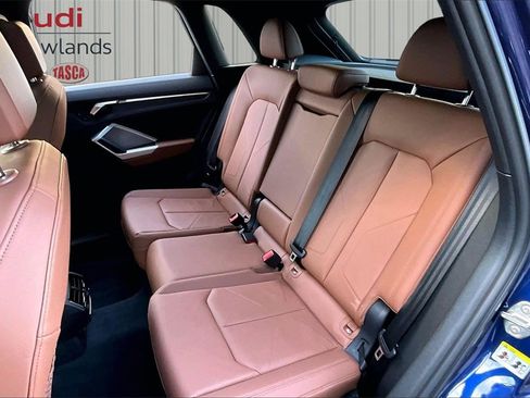 Used 2025 Audi Q3 2.0T Premium w/ Convenience Package image 22