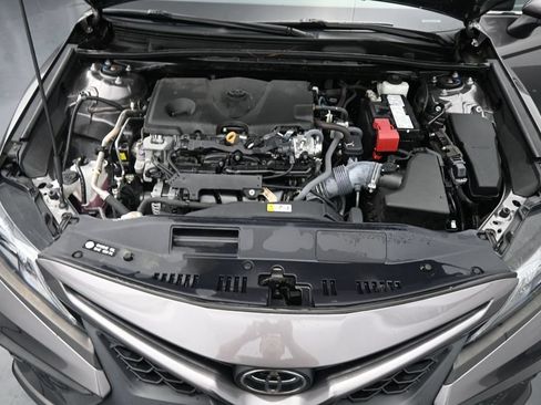 Used 2024 Toyota Camry SE FWD image 14