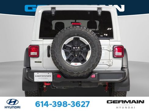 Used 2022 Jeep Wrangler Unlimited Rubicon w/ Cold Weather Group AWD/4WD image 9