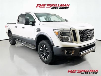 Used 2019 Nissan Titan PRO-4X w/ Pro-4x Convenience Package