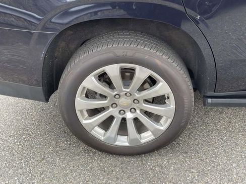 Used 2023 Chevrolet Tahoe Premier image 9