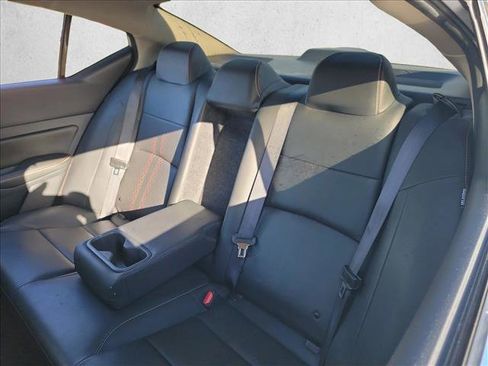 Used 2023 Nissan Altima 2.0 SR image 14