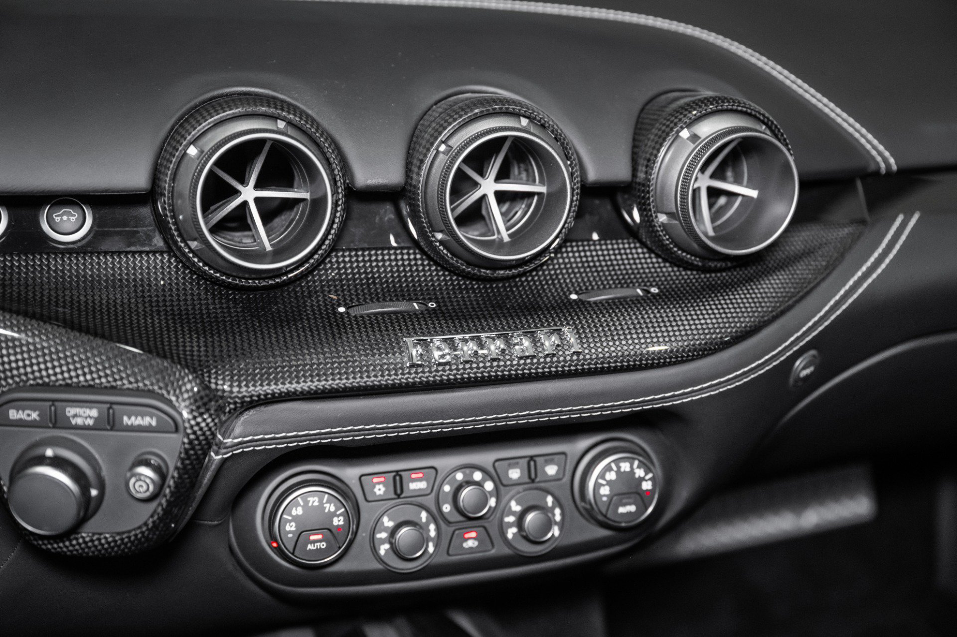 Used 2017 Ferrari F12 Berlinetta RWD image 30