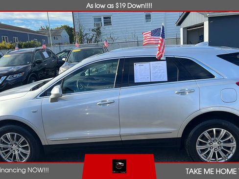 Used 2019 Cadillac XT5 Luxury image 2