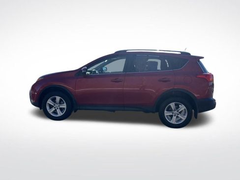 Used 2013 Toyota RAV4 XLE image 2
