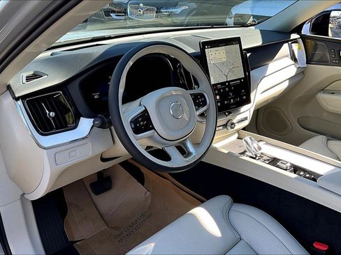 New 2026 Volvo XC60 B5 Ultra AWD/4WD image 31
