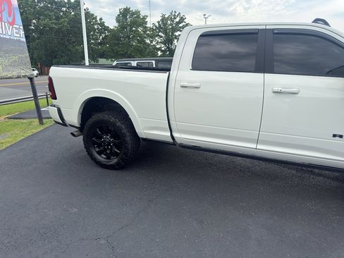 Used 2021 RAM 2500 Limited w/ Night Edition AWD/4WD image 5