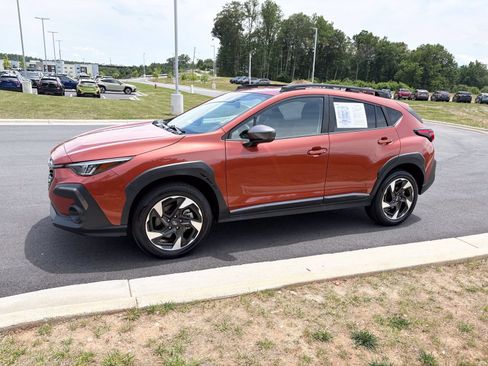 Certified 2024 Subaru Crosstrek 2.5i Limited w/ Crosstrek Mirror Package AWD/4WD image 4