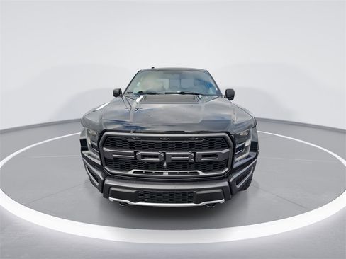 Used 2018 Ford F150 Raptor w/ Equipment Group 802A Luxury image 3