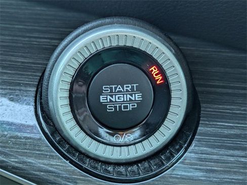 Used 2022 Jeep Wagoneer Series II image 34