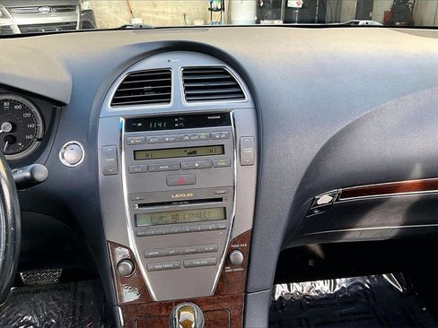 Used 2010 Lexus ES 350 image 19