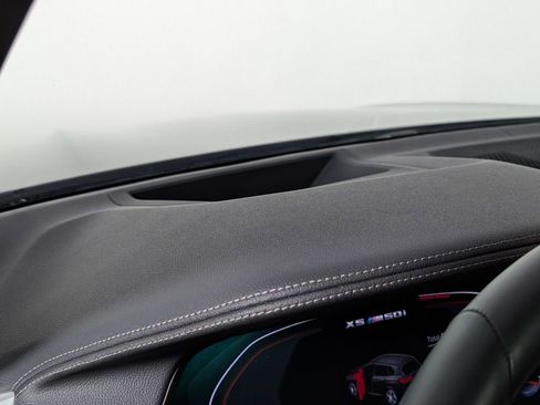 Used 2021 BMW X5 M50i w/ Dynamic Handling Package image 11