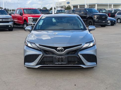 Used 2023 Toyota Camry XSE image 10