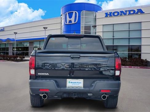 Certified 2024 Honda Ridgeline RTL image 5