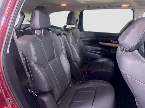 Used 2022 Subaru Ascent Limited w/ Technology Package AWD/4WD image 30
