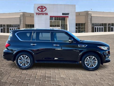 Used 2022 INFINITI QX80 Luxe image 8