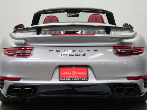 Used 2019 Porsche 911 Turbo S image 8