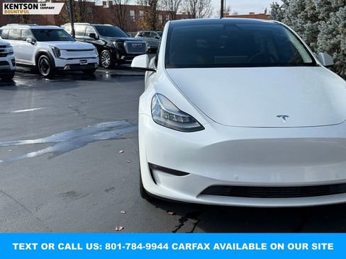 Used 2022 Tesla Model Y Long Range image 13