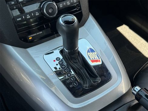 Used 2008 Saturn Sky w/ Weekend Getaway Package image 23