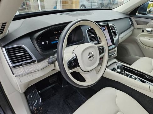 Certified 2024 Volvo XC90 T8 Plus w/ Protection Package Premier AWD/4WD image 21