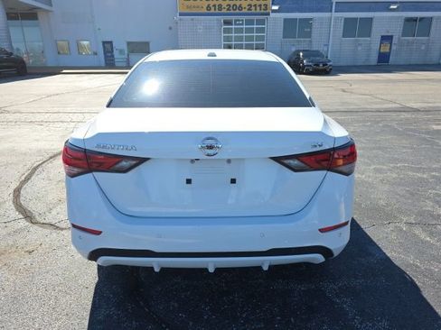 Used 2022 Nissan Sentra SV image 4