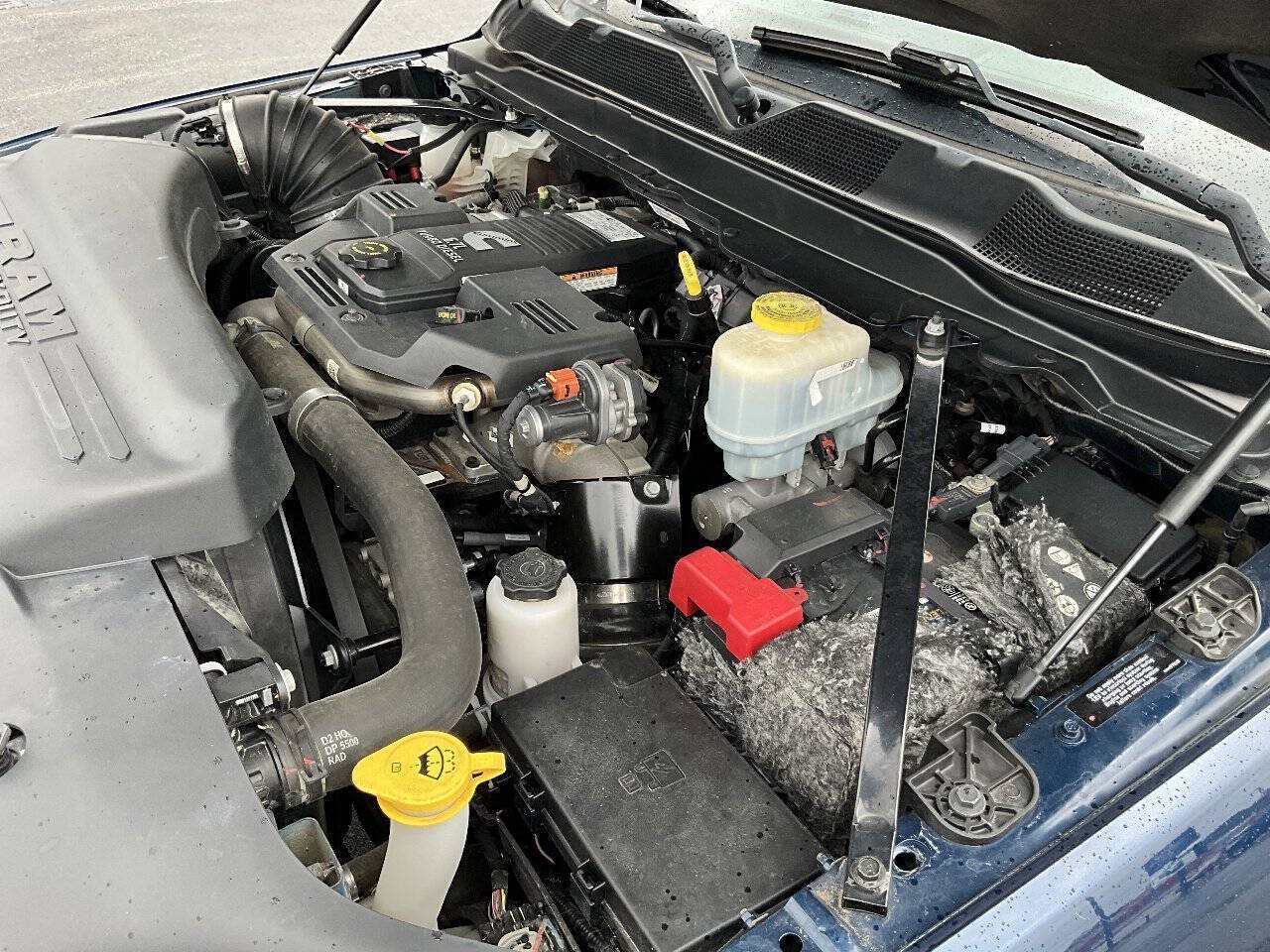 Used 2019 RAM 5500 Laramie AWD/4WD image 28