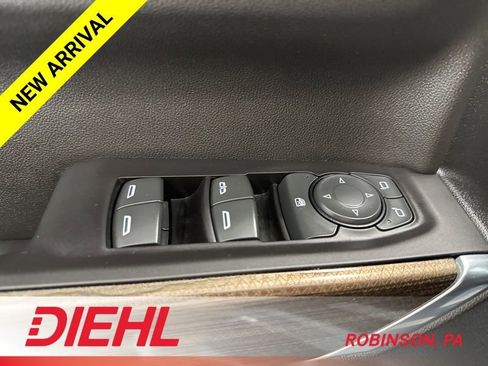 Used 2020 Chevrolet Silverado 1500 LT Trail Boss AWD/4WD image 25