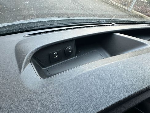 Used 2020 Ford Transit 250 148 High Roof Extended image 28