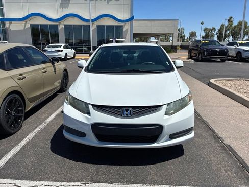 Used 2013 Honda Civic LX image 2