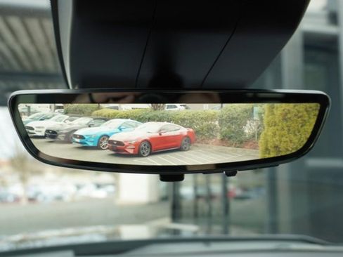 Used 2022 Chevrolet Silverado 1500 High Country w/ Technology Package image 30