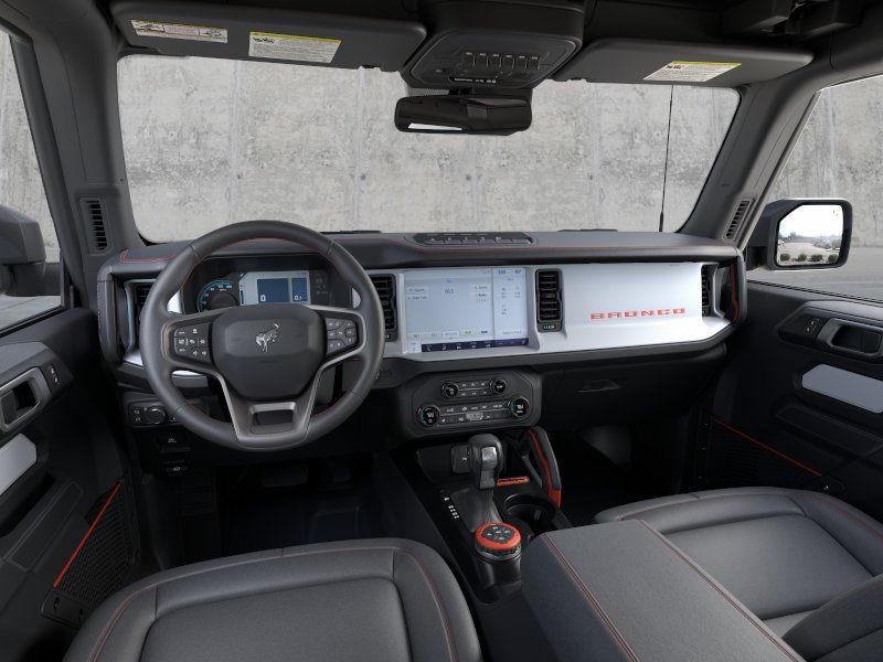Used 2025 Ford Bronco Stroppe Edition AWD/4WD image 9